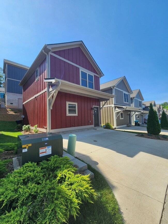 Building Photo - 47 Wheeler Rd