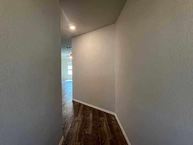 Building Photo - 8426 Cassia Cove