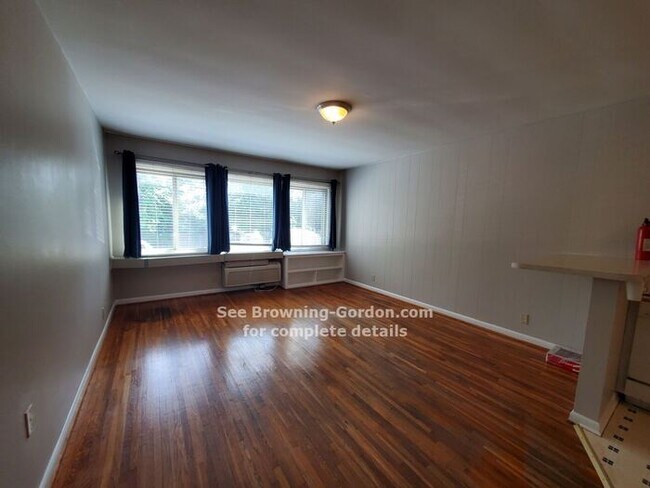 Building Photo - One Bedroom Condo in the 12th South Area!