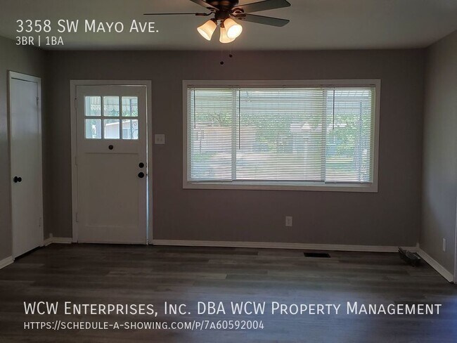Foto del edificio - Nice, Big 3BR Rancher 24hr notice required...