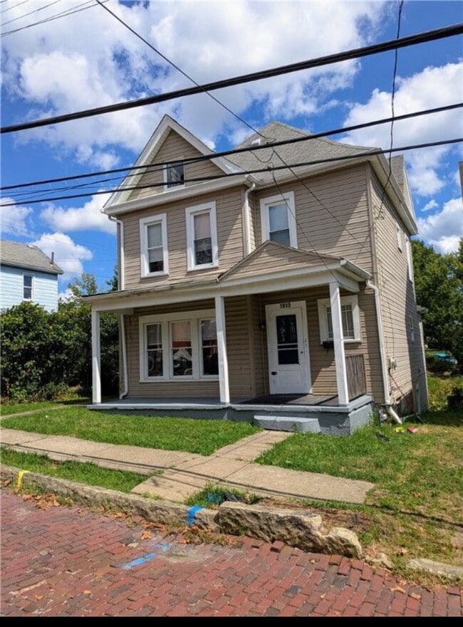 Photo - 1913 Evans Ave House