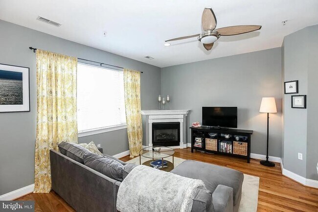Foto del edificio - 1417 Chapin St NW