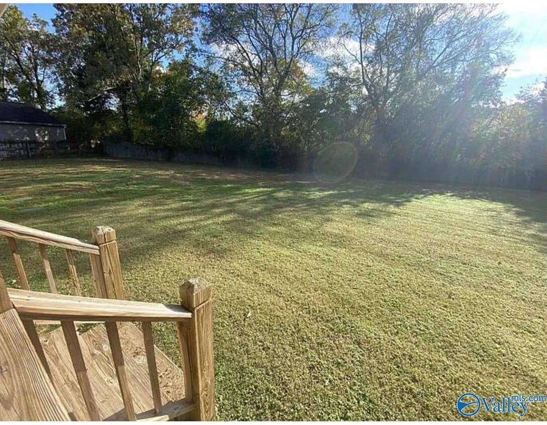 Building Photo - 102 Cambria Dr