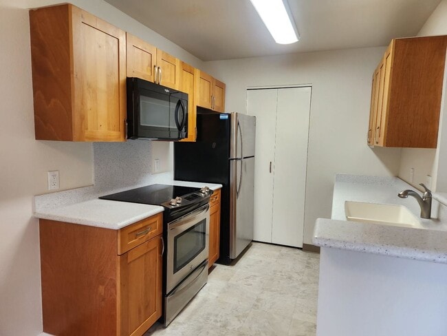 Foto del edificio - Parkview at Waikele - 2 bed, 2 bath Townhome