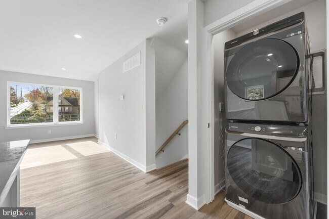 Foto del edificio - 153 Old Lincoln Hwy