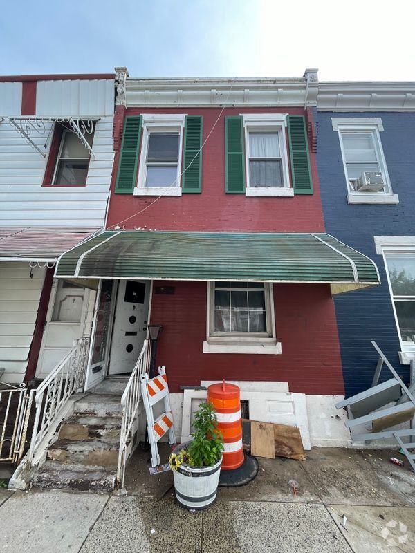Building Photo - 1240 W Hazzard St