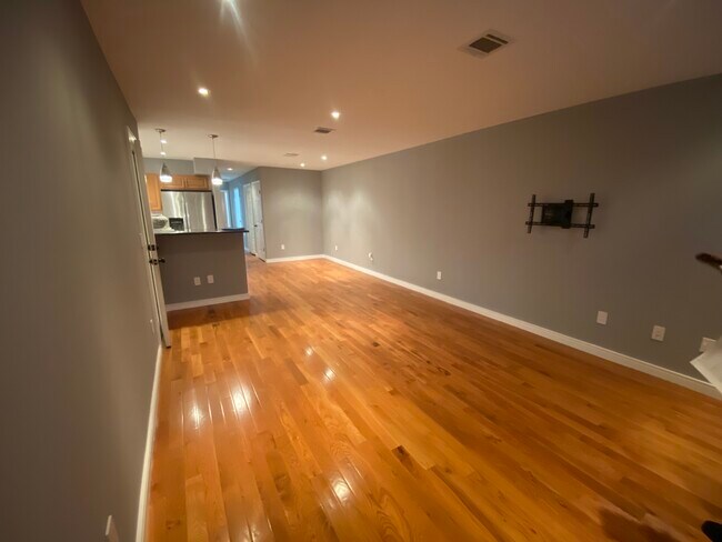 Living Room - 862 S 19th St