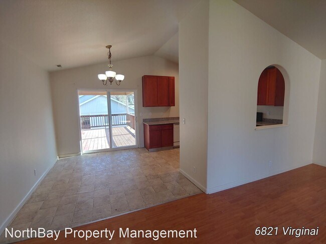 Building Photo - 3 br, 2 bath House - 4456 Cedar Ave