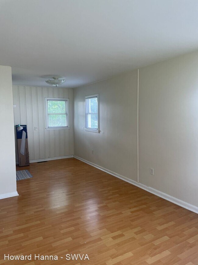 Building Photo - 3 br, 1 bath House - 1263 Cherry Avenue