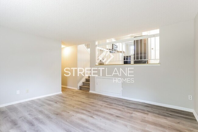 Building Photo - Charming 3 Bedroom in Aurora!