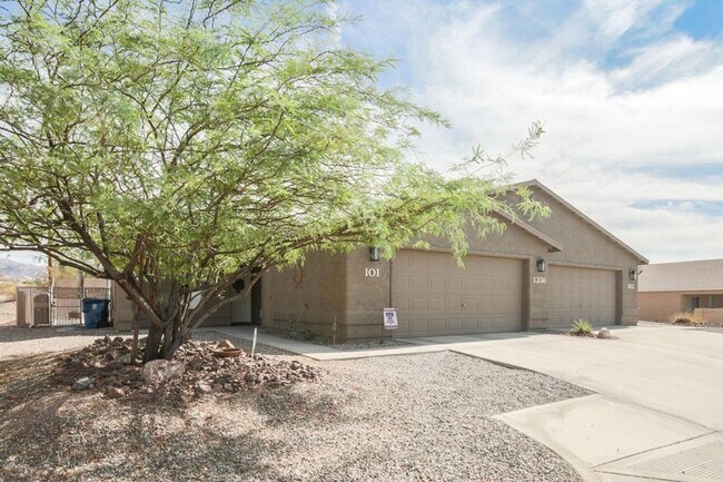 Building Photo - 1336 Vaquero Dr