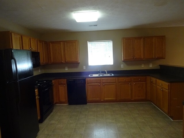 Foto del edificio - 2007 Hidden Valley Drive SW