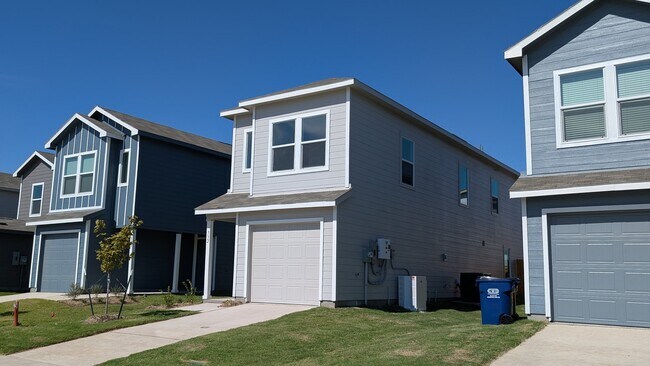 Building Photo - 732 Sandhill Crane Ln