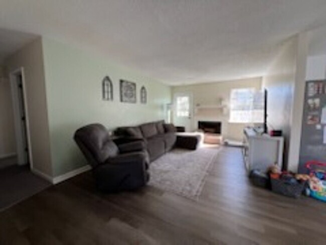 Foto del edificio - 3002 E Windgate Ct
