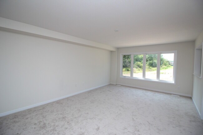 Building Photo - 8058 Hackberry Trl