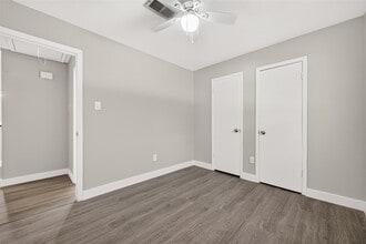Building Photo - 11202 Bandlon Dr