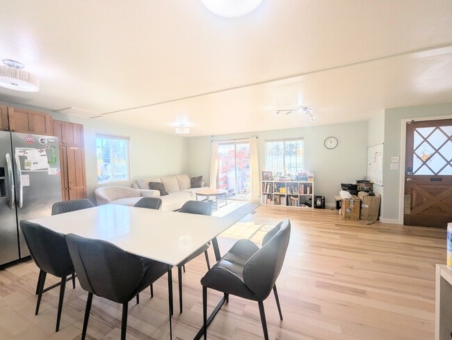 Foto del edificio - 16302 SE 132nd St