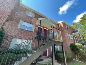 Building Photo - 101 Davis St