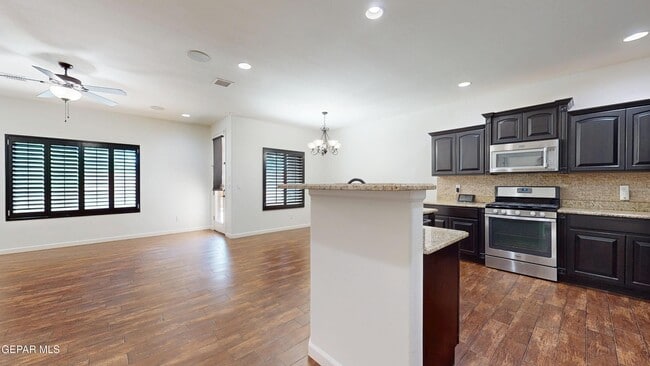 Building Photo - 12964 Immanuel Vista Dr