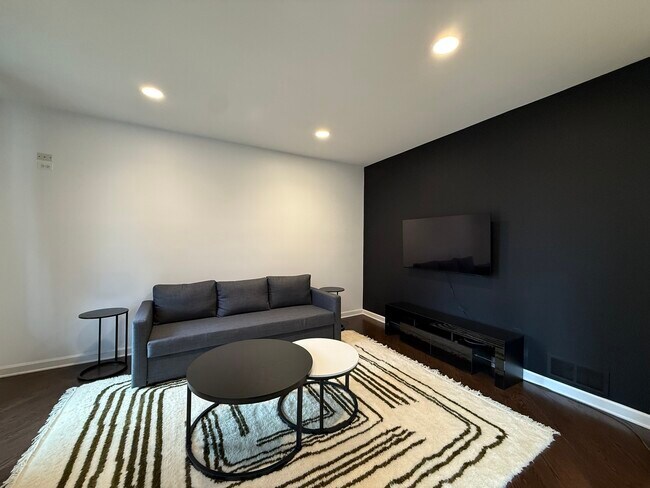 Foto del edificio - 354 Baltimore Dr