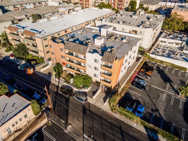 Aerial view - Vista Luxury Investments, LLC
