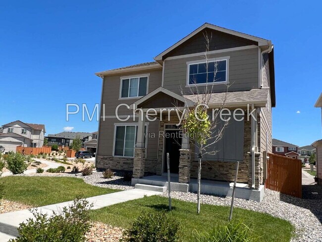 Foto del edificio - 6841 Longpark Dr