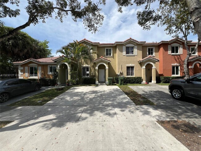 Foto del edificio - 100 SW 15th Ave