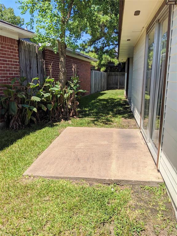 Building Photo - 18602 Willow Moss Dr