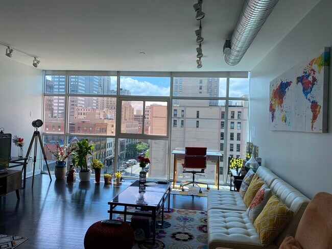 Foto del edificio - 100 E Gay St