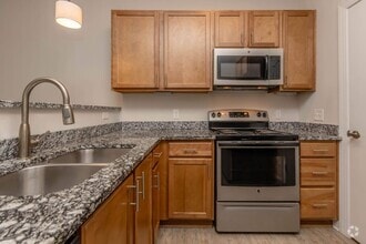 Building Photo - Davis Gardens Apartments