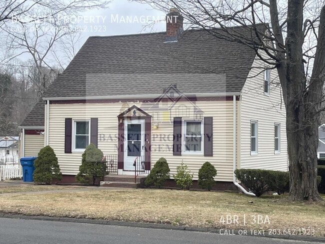 Building Photo - 135 Evergreen Ave