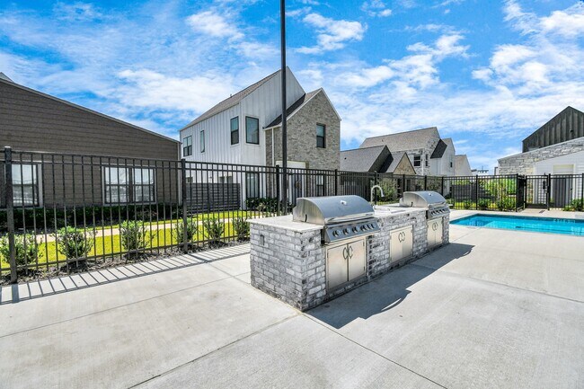 Foto del edificio - 23823 Cumberland Ridge Dr