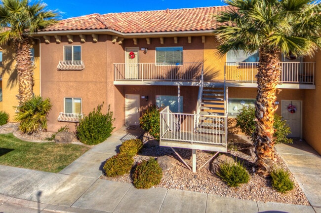 Building Photo - La Venita Condo - 2 bedroom 2 bathroom.