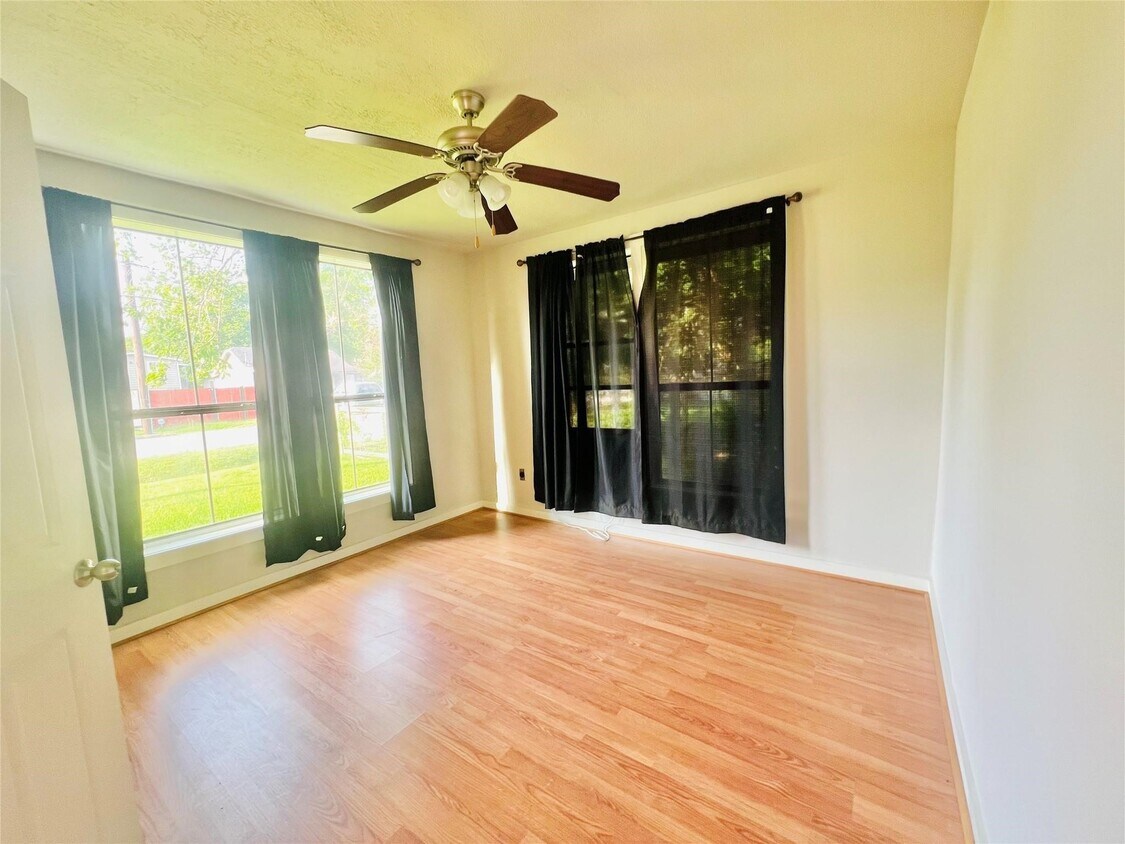 Foto del edificio - 936 Bennington St