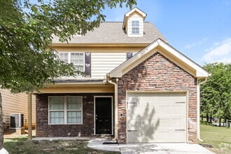 Building Photo - 1000 Weatherwood Pl NE