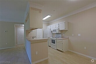Building Photo - 11521 Villa Grand