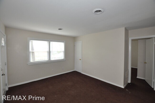 Foto del edificio - 7934 Thompson Rd