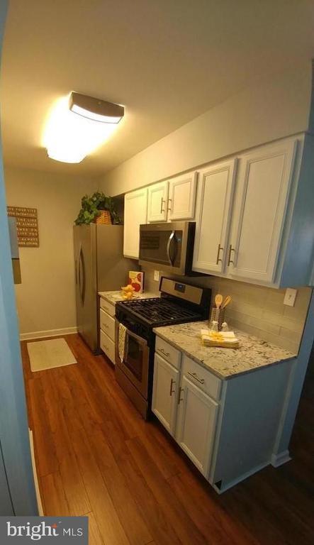Foto del edificio - 15 Silverwood Cir