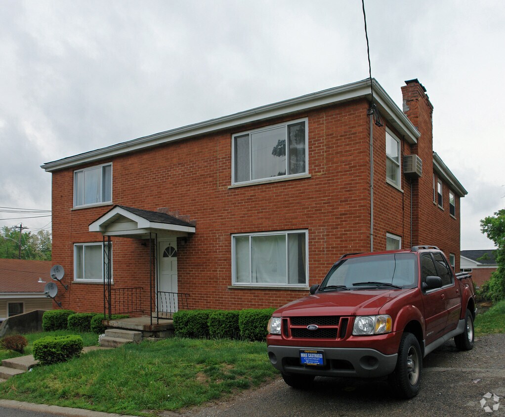 Foto del edificio - 4 Short Hill Ln