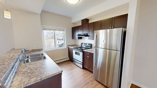 Building Photo - 10004-1097A 97A St