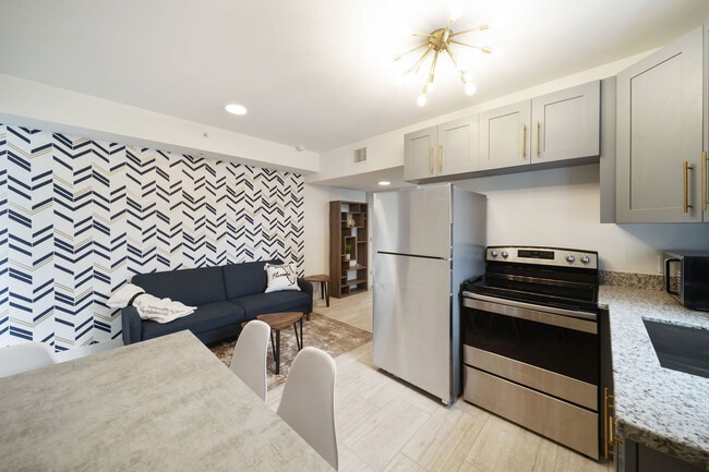 Photo - Shenadoah 2166 Apartment