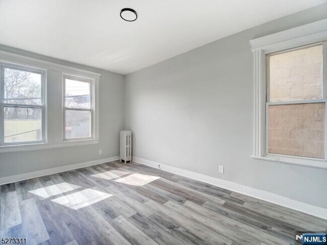 Foto del edificio - 68 Mill St