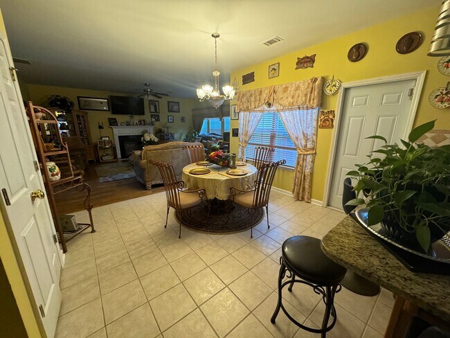 Foto del edificio - 2317 Mitford Ct