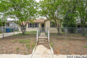 Building Photo - 2313 Texas Ave