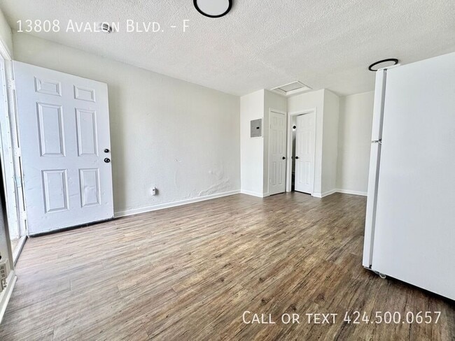 Foto del edificio - 13808 Avalon Blvd