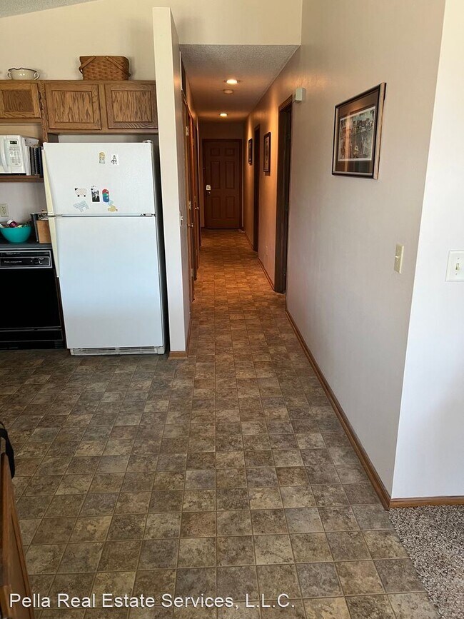 2 br, 1.5 bath House 2268 Graceland Road House Rental in Pella, IA