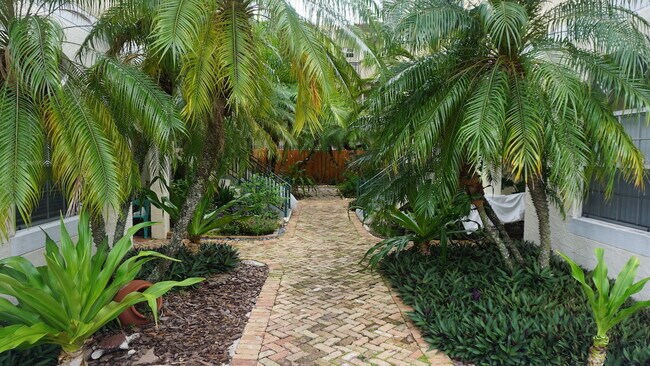 Photo - 3356 Bird Ave Apartments