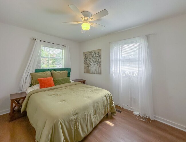 Foto del edificio - 541 Okaloosa St