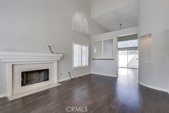 Building Photo - 7 Enfilade Ave
