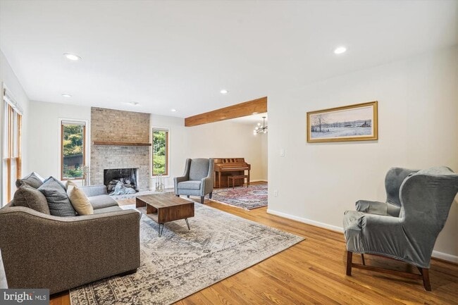 Foto del edificio - 10408 Hunter Ridge Dr